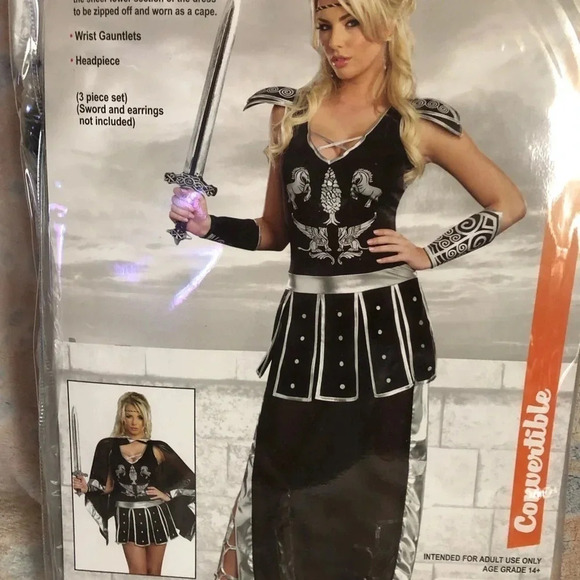 Dreamgirl Halloween Costume - Picture 3 of 8